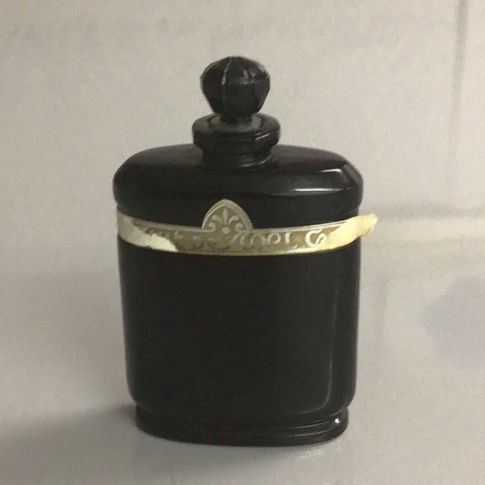 CARON NUIT DE NOEL PERFUME BOTTLE